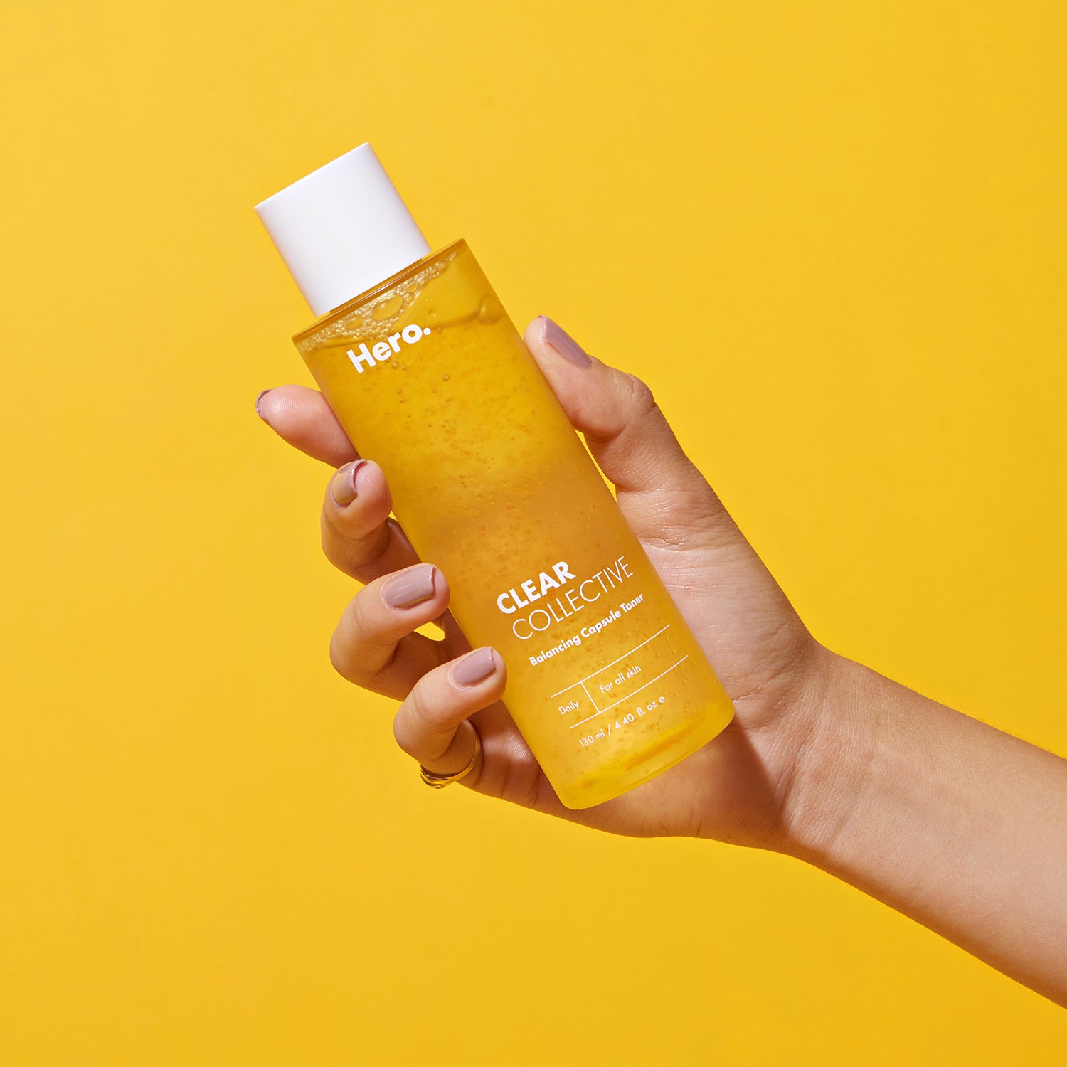 Balancing capsule toner