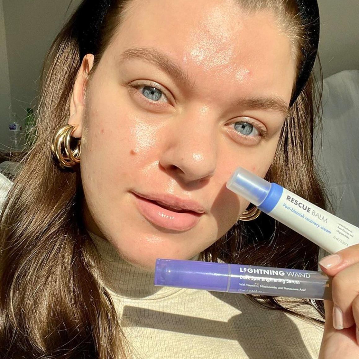 Jasmin with Rescue Balm and Lightning Wand